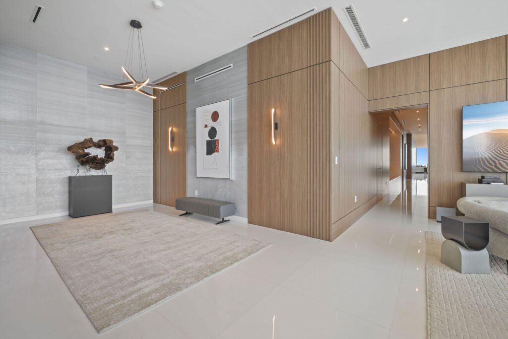 15-aston-martin-residences-miami-penthouse