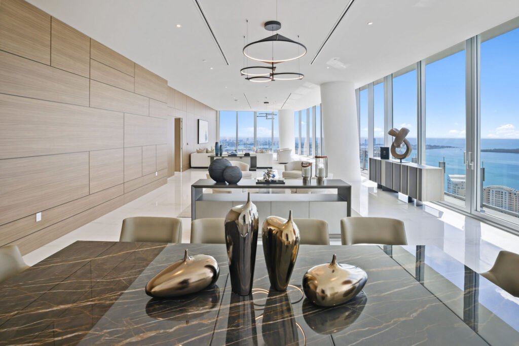 22-aston-martin-residences-miami-penthouse