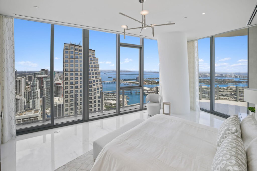31-aston-martin-residences-miami-penthouse