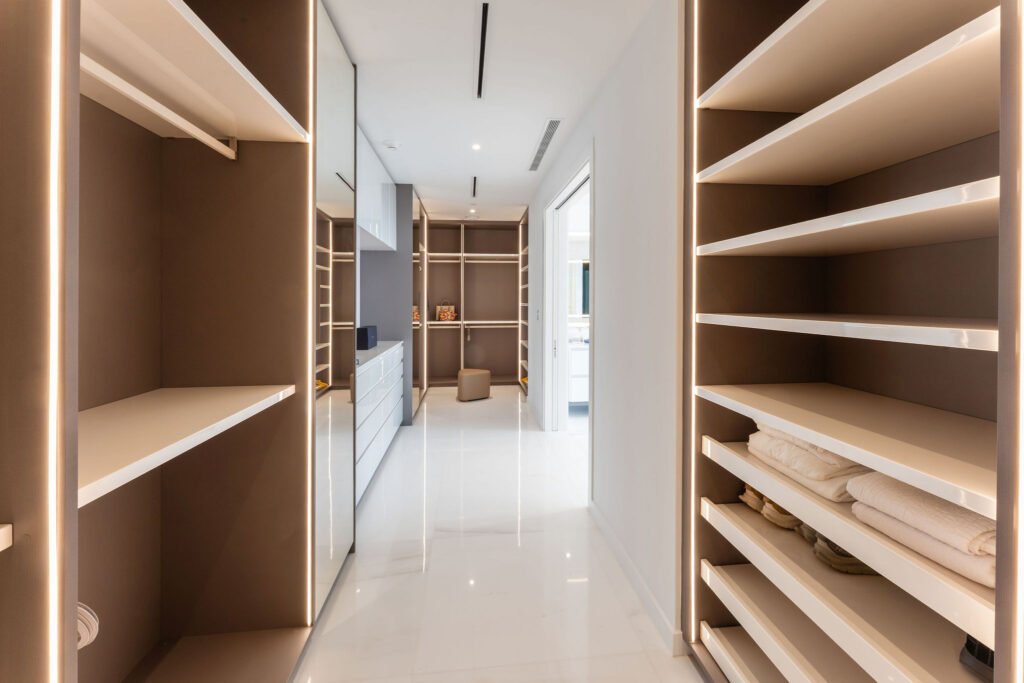 32-aston-martin-residences-miami-penthouse