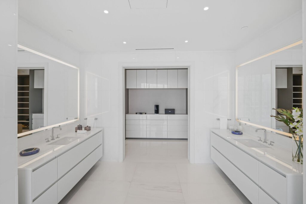 36-aston-martin-residences-miami-penthouse