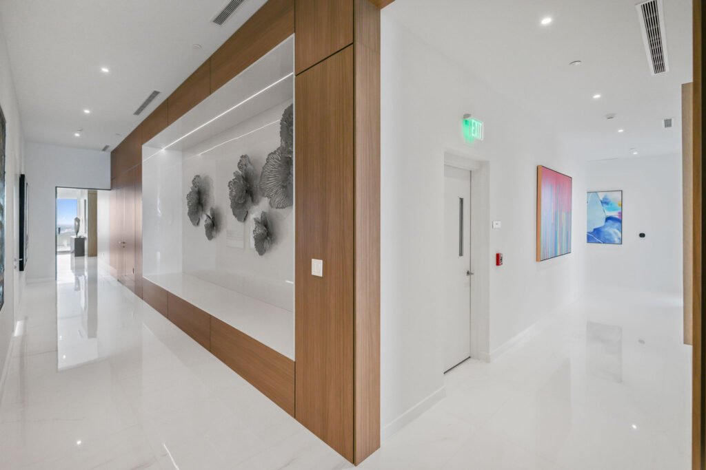 39-aston-martin-residences-miami-penthouse