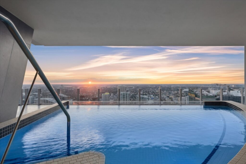 94-aston-martin-residences-miami-penthouse